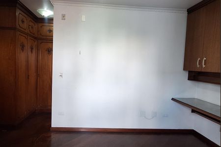 Apartamento para alugar com 161m², 3 quartos e 2 vagas Apartamento para alugar com 161m², 3 quartos e 2 vagasSuíte