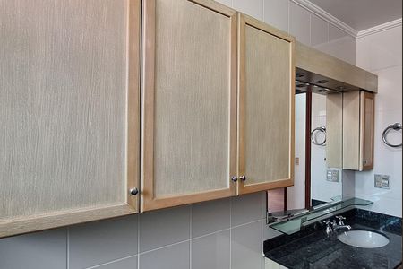 Apartamento para alugar com 161m², 3 quartos e 2 vagas Apartamento para alugar com 161m², 3 quartos e 2 vagasBanheiro