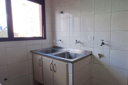 Apartamento para alugar com 161m², 3 quartos e 2 vagas Apartamento para alugar com 161m², 3 quartos e 2 vagasLavanderia