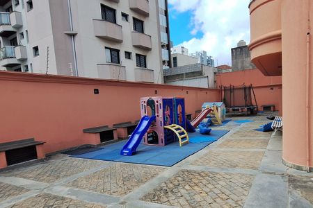 Apartamento para alugar com 161m², 3 quartos e 2 vagas Apartamento para alugar com 161m², 3 quartos e 2 vagasÁrea comum - Playground