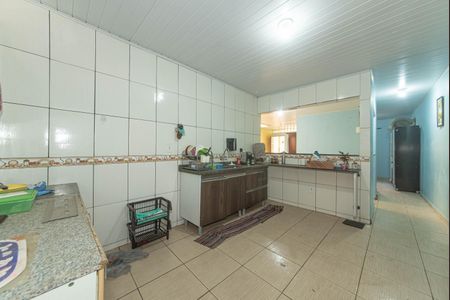 Cozinha de casa para alugar com 2 quartos, 46m² em Cidade Ipava, São Paulo