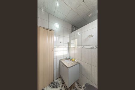 Banheiro da Suíte de casa para alugar com 2 quartos, 46m² em Cidade Ipava, São Paulo