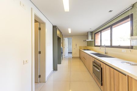 Apartamento à venda com 300m², 4 quartos e 4 vagas Apartamento à venda com 300m², 4 quartos e 4 vagasCozinha