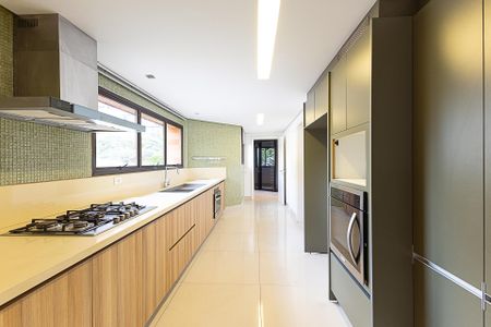 Apartamento à venda com 300m², 4 quartos e 4 vagas Apartamento à venda com 300m², 4 quartos e 4 vagasCozinha