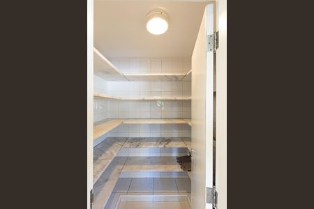 Apartamento à venda com 300m², 4 quartos e 4 vagas Apartamento à venda com 300m², 4 quartos e 4 vagasCozinha