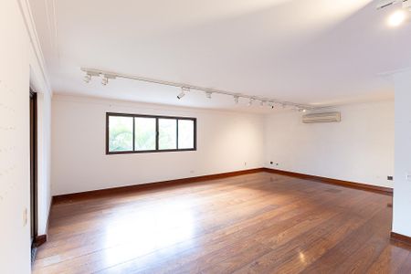 Apartamento à venda com 300m², 4 quartos e 4 vagas Apartamento à venda com 300m², 4 quartos e 4 vagasSala