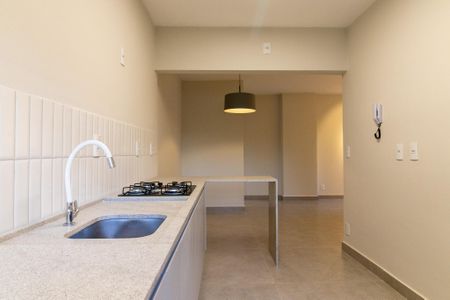 Apartamento à venda com 1 quarto, 50m² em Cambuí, Campinas