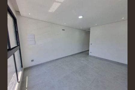Casa à venda com 3 quartos, 140m² em Vila Bonilha, São Paulo