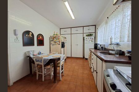 Apartamento à venda com 172m², 3 quartos e 2 vagas