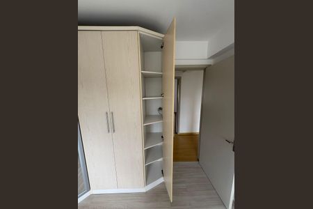 Apartamento à venda com 93m², 3 quartos e 1 vagaQuarto