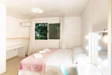 Quarto 3 de casa para alugar com 4 quartos, 200m² em Agronômica, Florianópolis