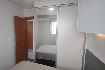 Quarto 1 de apartamento para alugar com 2 quartos, 38m² em Vila Palmares, São Caetano do Sul