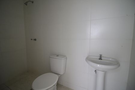 Banheiro da Suíte 1 de apartamento para alugar com 1 quarto, 60m² em Freguesia (jacarepaguá), Rio de Janeiro