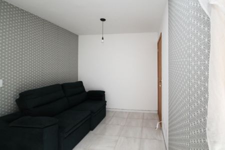Sala de apartamento para alugar com 2 quartos, 45m² em Lajeado, Cotia