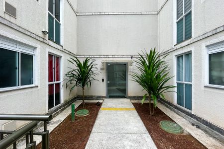 Apartamento para alugar com 45m², 2 quartos e 1 vaga Apartamento para alugar com 45m², 2 quartos e 1 vagaEntrada Prédio