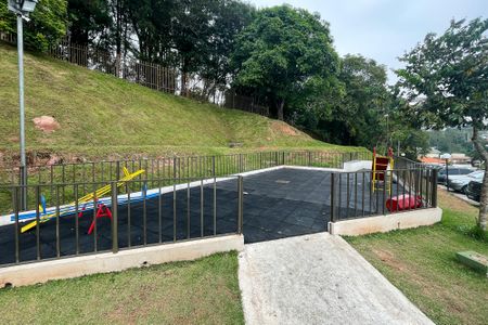 Apartamento para alugar com 45m², 2 quartos e 1 vaga Apartamento para alugar com 45m², 2 quartos e 1 vagaÁrea comum - Playground