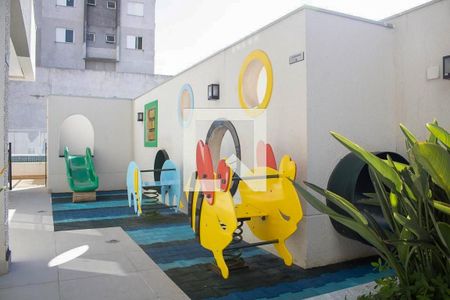Apartamento à venda com 37m², 1 quarto e 1 vaga Apartamento à venda com 37m², 1 quarto e 1 vagaÁrea comum - Playground