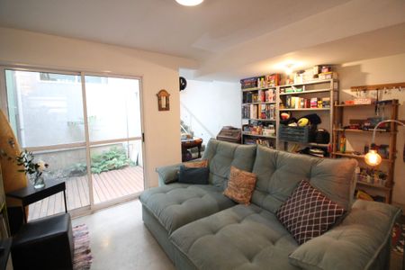 Casa para alugar com 200m², 3 quartos e 2 vagasSala