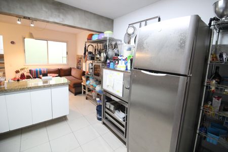 Casa para alugar com 200m², 3 quartos e 2 vagasCozinha