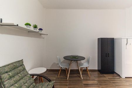 Studio para alugar com 33m², 1 quarto e sem vaga Studio para alugar com 33m², 1 quarto e sem vagaStudio