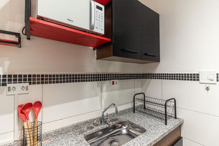 Studio para alugar com 33m², 1 quarto e sem vaga Studio para alugar com 33m², 1 quarto e sem vagaCozinha
