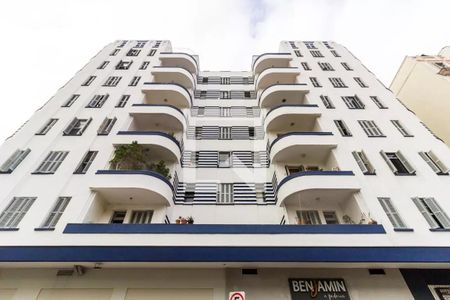 Studio para alugar com 33m², 1 quarto e sem vaga Studio para alugar com 33m², 1 quarto e sem vagaFachada