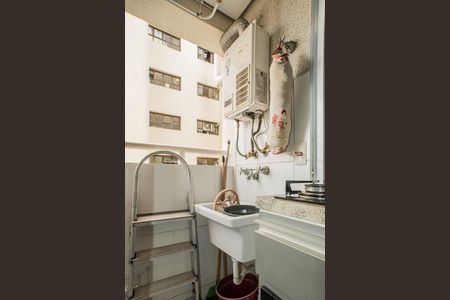 Apartamento à venda com 56m², 2 quartos e 1 vaga Apartamento à venda com 56m², 2 quartos e 1 vagaÁrea de Serviço