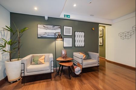 Apartamento à venda com 56m², 2 quartos e 1 vaga Apartamento à venda com 56m², 2 quartos e 1 vagaHall social