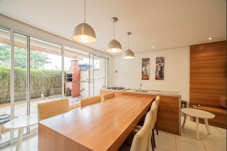 Apartamento à venda com 56m², 2 quartos e 1 vaga Apartamento à venda com 56m², 2 quartos e 1 vagaÁrea comum - Salão de festas