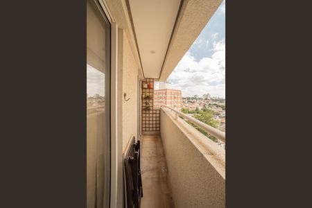 Apartamento à venda com 56m², 2 quartos e 1 vaga Apartamento à venda com 56m², 2 quartos e 1 vagaVaranda