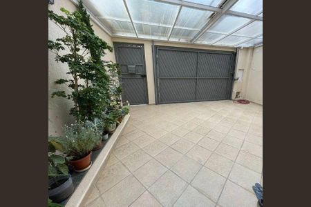 Casa à venda com 3 quartos, 196m² em Jardim Felicidade (Zona Norte), São Paulo