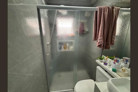 Casa para alugar com 278m², 3 quartos e 2 vagasBanheiro social