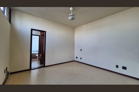 Apartamento para alugar com 74m², 1 quarto e 2 vagas