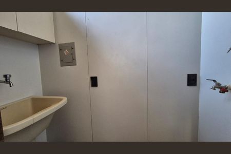 Apartamento para alugar com 1 quarto, 74m² em Lourdes, Belo Horizonte