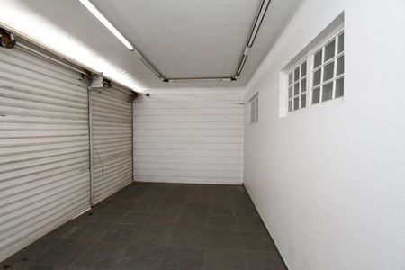 Garagem de casa para alugar com 1 quarto, 600m² em Cidade Jardim, Belo Horizonte
