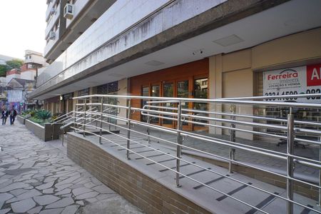 Apartamento para alugar com 119m², 3 quartos e 1 vaga Apartamento para alugar com 119m², 3 quartos e 1 vagaFachada