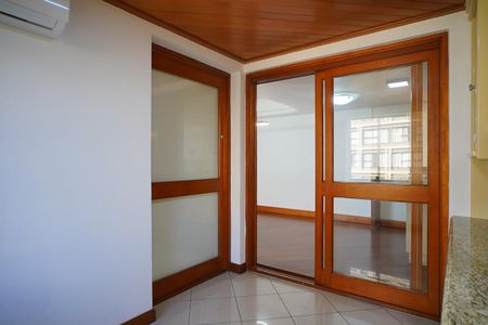 Apartamento para alugar com 119m², 3 quartos e 1 vaga Apartamento para alugar com 119m², 3 quartos e 1 vagaEscritório
