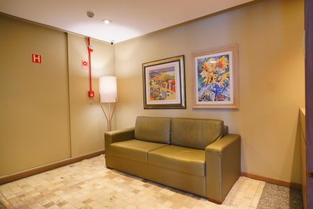 Apartamento para alugar com 119m², 3 quartos e 1 vaga Apartamento para alugar com 119m², 3 quartos e 1 vagaHall de entrada