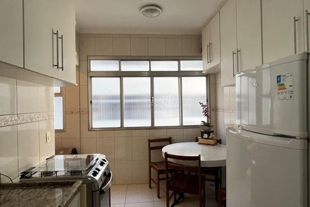 Apartamento para alugar com 70m², 2 quartos e 1 vagaCozinha e Área de Serviço