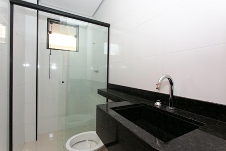 Apartamento para alugar com 45m², 2 quartos e sem vaga Apartamento para alugar com 45m², 2 quartos e sem vagaBanheiro