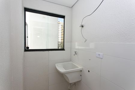 Apartamento para alugar com 45m², 2 quartos e sem vaga Apartamento para alugar com 45m², 2 quartos e sem vagaÁrea de Serviço