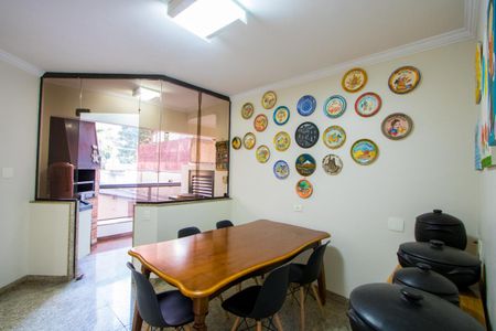 Apartamento à venda com 312m², 4 quartos e 4 vagas Apartamento à venda com 312m², 4 quartos e 4 vagasCopa