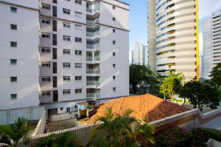 Apartamento à venda com 312m², 4 quartos e 4 vagas Apartamento à venda com 312m², 4 quartos e 4 vagasVista do quarto 1