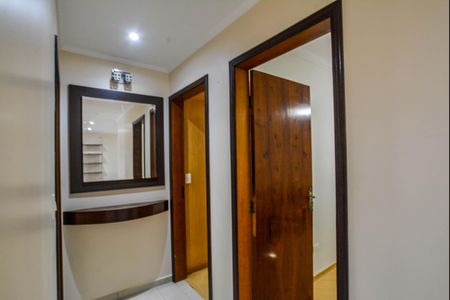 Corredor de apartamento para alugar com 3 quartos, 106m² em Campestre, Santo André
