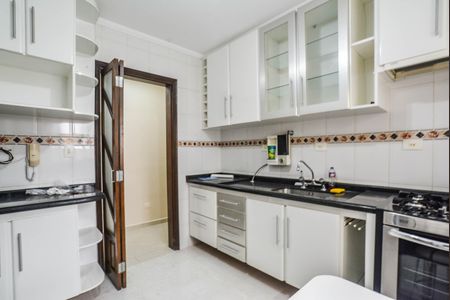 Apartamento à venda com 106m², 3 quartos e 2 vagas Apartamento à venda com 106m², 3 quartos e 2 vagasCozinha