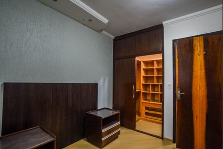 Apartamento à venda com 106m², 3 quartos e 2 vagas Apartamento à venda com 106m², 3 quartos e 2 vagasQuarto Suíte