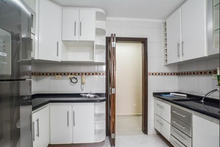 Apartamento à venda com 106m², 3 quartos e 2 vagas Apartamento à venda com 106m², 3 quartos e 2 vagasCozinha