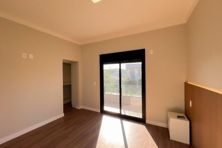 Casa de condomínio à venda com 226m², 3 quartos e 4 vagasSuíte 1