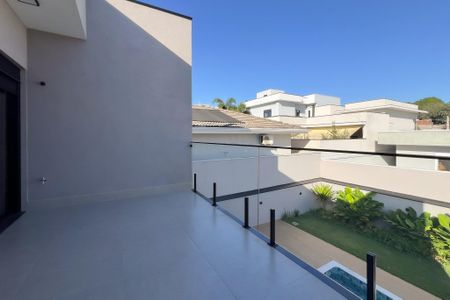 Casa de condomínio à venda com 226m², 3 quartos e 4 vagasVaranda da Suíte 2