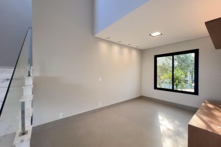 Casa de condomínio à venda com 226m², 3 quartos e 4 vagasSala